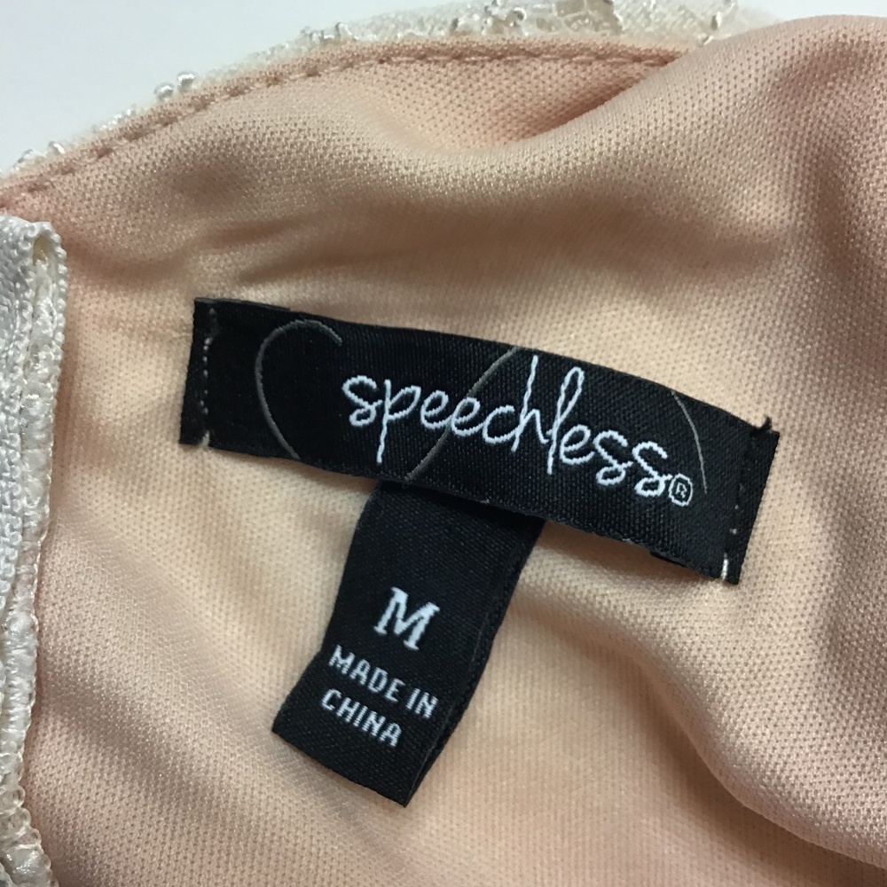 speechless Cream Nude Lace Skater Dress Size Med - Picture 7 of 8